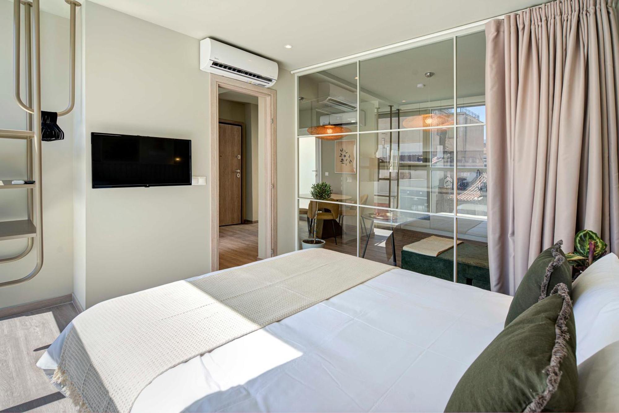 9 Muses Exclusive Suites In Syntagma Атина Екстериор снимка